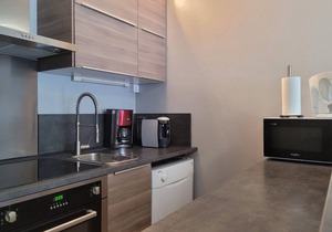 Renovated studio for 5, south balcony, private parking in Pra Loup