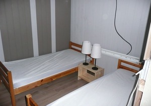 Rental in residence (former sheepfold) with swimming pool and tennis