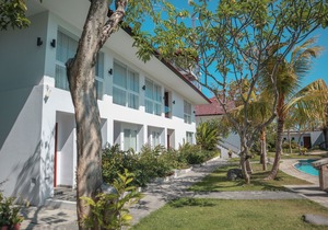 The Cakra Hotel