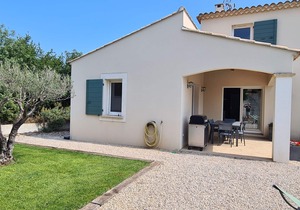 VILLA WITH POOL CLOSE TO AVIGNON