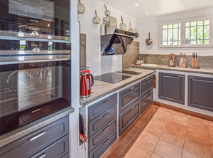 Accommodation Murs | Murs