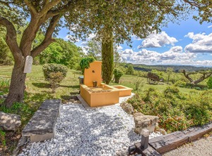 Accommodation Murs | Murs