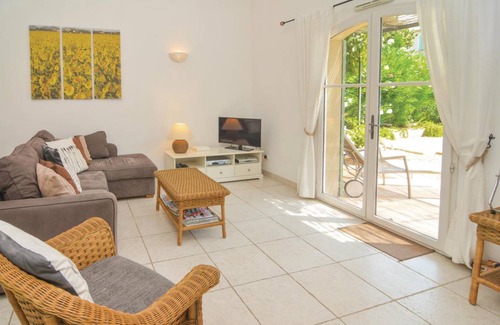 St.-Remy-de-Provence House | 100 m² House ∙ 3 bedrooms ∙ 6 guests