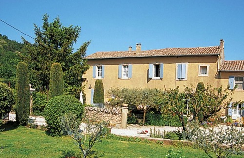 Menerbes Other | 100 m² Accommodation ∙ 2 bedrooms ∙ 4 guests