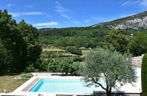 Beaumont-du-Ventoux House | 100 m² House ∙ 3 bedrooms ∙ 6 guests