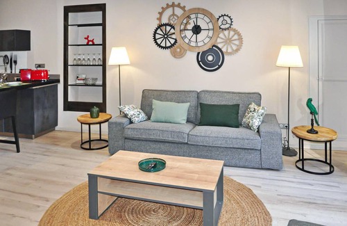L'Isle-sur-la-Sorgue Apartment | 100 m² Apartment ∙ 2 bedrooms ∙ 4 guests