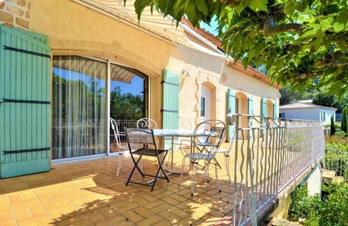Laudun House | 100 m² House ∙ 4 bedrooms ∙ 7 guests