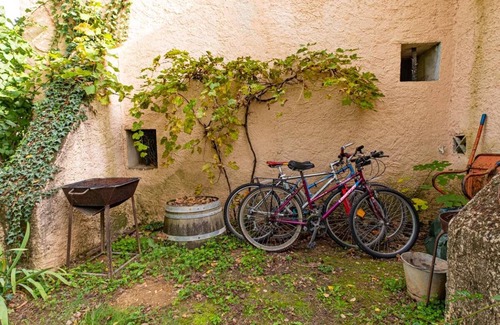 Gargas House | 100 m² House ∙ 2 bedrooms ∙ 4 guests
