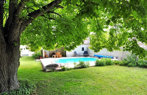 Mouries House | 100 m² House ∙ 3 bedrooms ∙ 6 guests