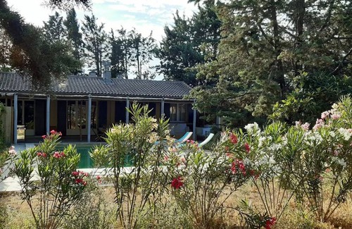 Meynes House | 100 m² House ∙ 3 bedrooms ∙ 6 guests