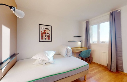 Aix-en-Provence Resort | 101 m² Private room ∙ 1 bedroom ∙ 2 guests