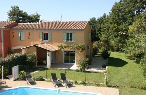 Taillades House | 103 m² House ∙ 3 bedrooms ∙ 6 guests