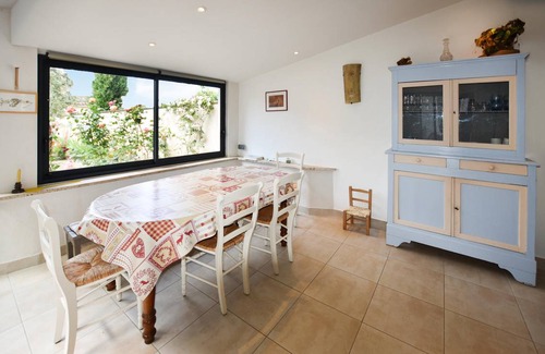 Villes-sur-Auzon House | 110 m² House ∙ 2 bedrooms ∙ 4 guests