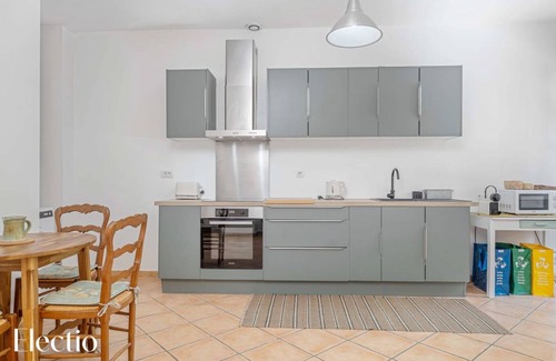 Lourmarin House | 110 m² House ∙ 2 bedrooms ∙ 4 guests