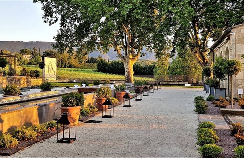 Bonnieux Villa | 1100 m² Villa ∙ 8 bedrooms ∙ 15 guests