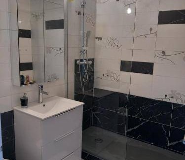 La Belle de Mai Bed & Breakfast | 12 m² Bed and breakfast ∙ 1 bedroom ∙ 2 guests