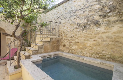 Saint-Hilaire-d'Ozilhan House | 120 m² House ∙ 3 bedrooms ∙ 6 guests