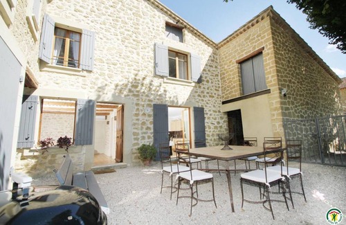 Mollans-sur-Ouveze House | 120 m² Gîte ∙ 4 bedrooms ∙ 8 guests