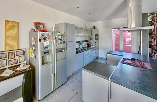 Rognac House | 125 m² House ∙ 4 bedrooms ∙ 7 guests