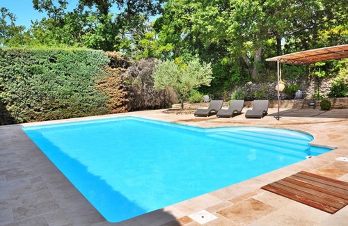 Lacoste House | 130 m² House ∙ 4 bedrooms ∙ 8 guests