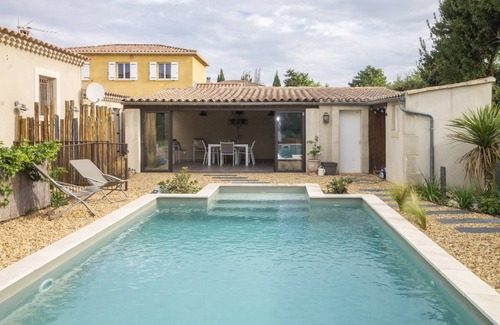 Rognonas Villa | 130 m² Villa ∙ 3 bedrooms ∙ 6 guests