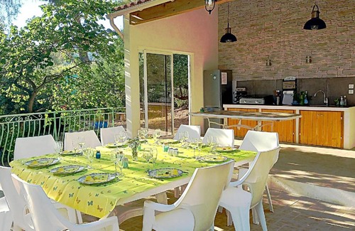 Ceyreste House | 135 m² House ∙ 4 bedrooms ∙ 8 guests