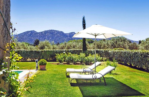 Robion House | 139 m² House ∙ 3 bedrooms ∙ 5 guests