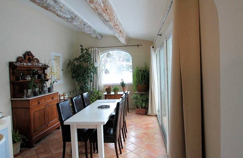 Cucuron House | 145 m² House ∙ 3 bedrooms ∙ 6 guests