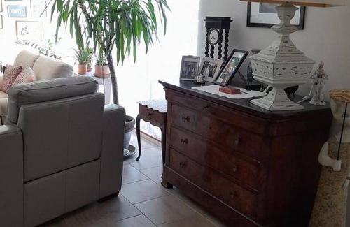 Orange Bed & Breakfast | 15 m² Bed and breakfast ∙ 2 guests