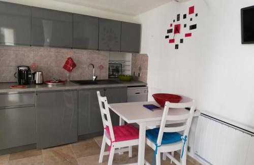 Roumoules House | 15 m² House ∙ 1 bedroom ∙ 4 guests
