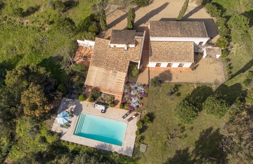 La Mole Other | 150 m² Accommodation ∙ 4 bedrooms ∙ 9 guests