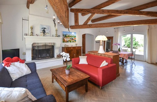 Rochefort-du-Gard House | 150 m² House ∙ 3 bedrooms ∙ 6 guests