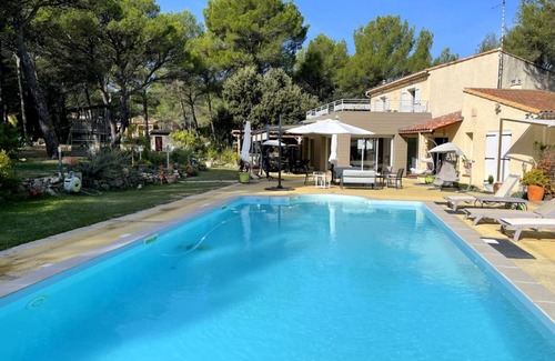 Lambesc House | 150 m² House ∙ 4 bedrooms ∙ 8 guests