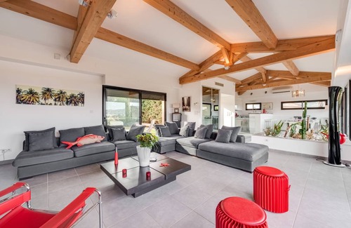 Cote d'Azur- French Riviera House | 150 m² House ∙ 4 bedrooms ∙ 8 guests