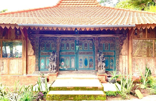 Kubutambahan Villa | 150 m² Villa ∙ 4 guests