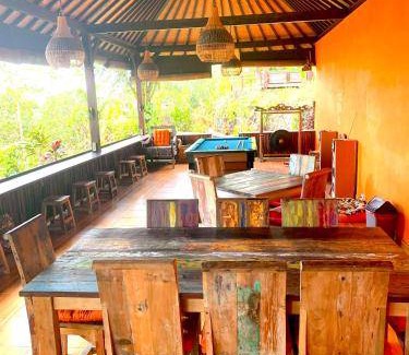 Kubutambahan Villa | 150 m² Villa ∙ 4 guests