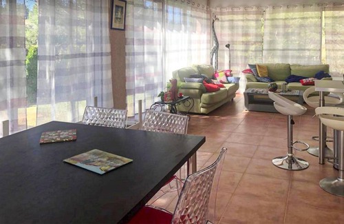 Meyrargues House | 160 m² House ∙ 3 bedrooms ∙ 6 guests