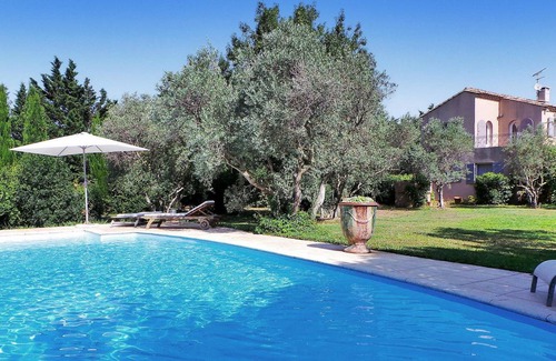 Arles House | 160 m² House ∙ 5 bedrooms ∙ 10 guests