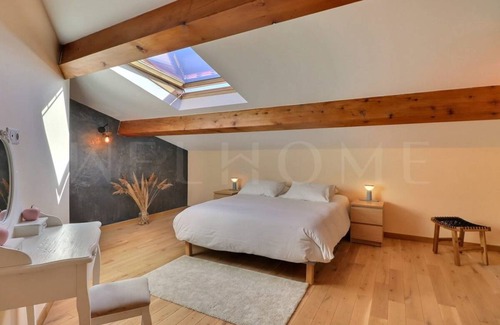 Saint-Cannat House | 170 m² Farmhouse ∙ 3 bedrooms ∙ 6 guests