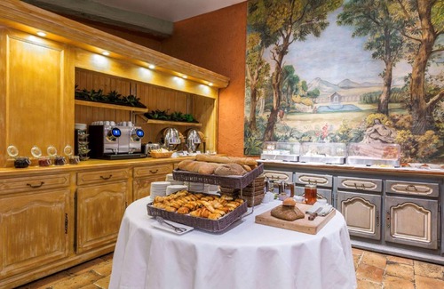 Moissac-Bellevue Hotel | 180 m² Hotel ∙ 127 guests