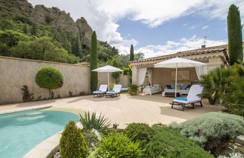 Digne-les-Bains Villa | 180 m² Villa ∙ 3 bedrooms ∙ 6 guests