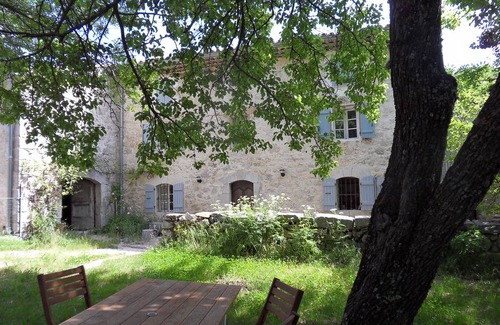 Peyroules House | 190 m² Gîte ∙ 5 bedrooms ∙ 10 guests