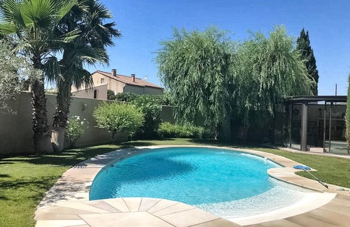 Rognonas House | 190 m² House ∙ 3 bedrooms ∙ 6 guests