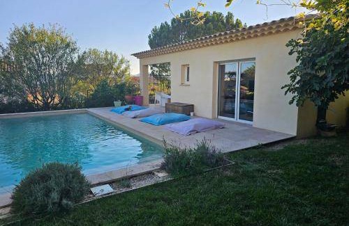 Villelaure Bed & Breakfast | 20 m² Bed and breakfast ∙ 2 guests