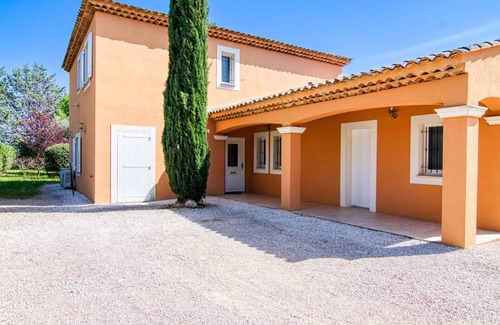 Montfort-sur-Argens Other | 200 m² Accommodation ∙ 4 bedrooms ∙ 8 guests