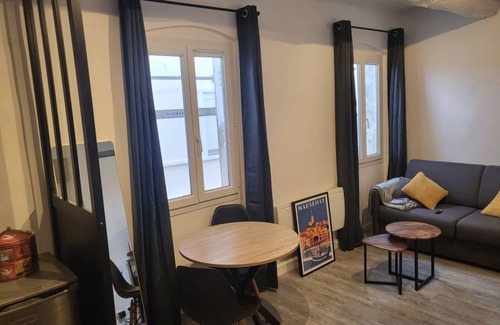 Saint-Victor Apartment | 21 m² Apartment ∙ 1 bedroom ∙ 2 guests