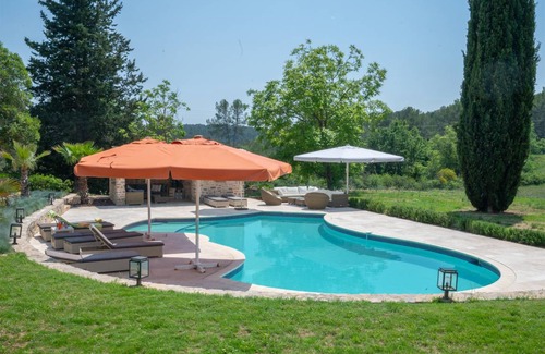 Lorgues Villa | 230 m² Villa ∙ 4 bedrooms ∙ 8 guests