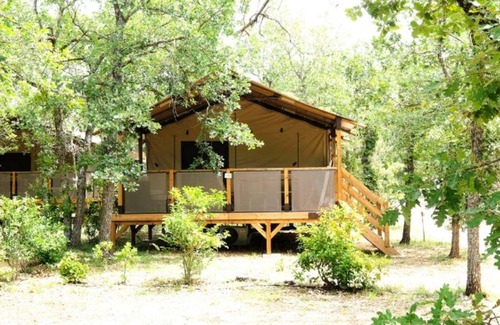 Saint-Saturnin-les-Apt House | 24 m² Bungalow ∙ 2 bedrooms ∙ 5 guests
