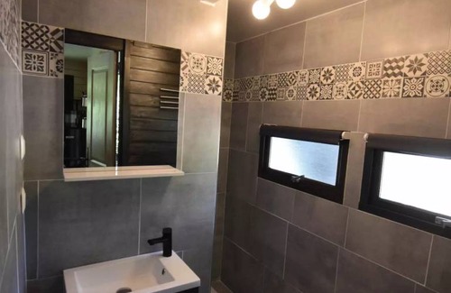 Paluds de Noves Ski Chalet | 24 m² Chalet ∙ 1 bedroom ∙ 2 guests