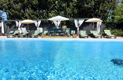 Paluds de Noves Ski Chalet | 24 m² Chalet ∙ 1 bedroom ∙ 2 guests